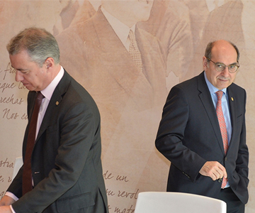 Jon Darpon presenta su dimison en Osakidetza