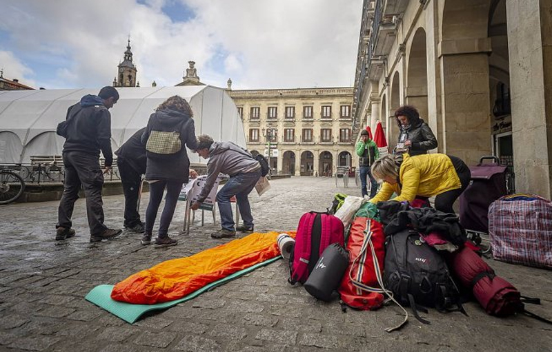 Protesta por la muerte de Yolanda, persona sin hogar de Vitoria-Gasteiz